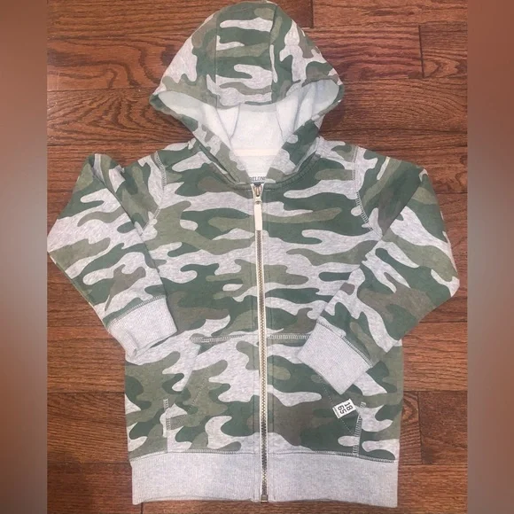 Lot of 4 Toddler Hoodies 4-5T – GAP NWT, Ocean City, Carters Camo, Wonder Nation - Picture 4 of 9